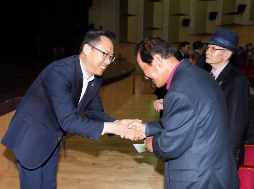 아산시 노인지도자 연수